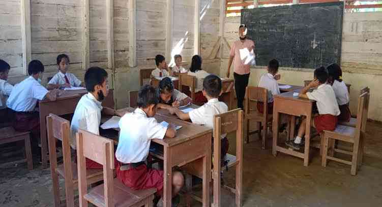 Ketimpangan Akses Pendidikan di Nusantara: Solusi dan Jalan ke Depan